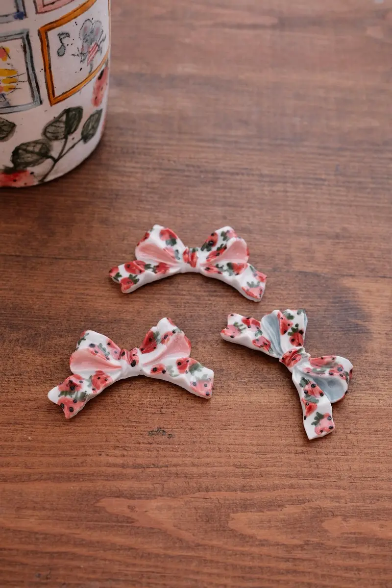 Asako Yamaguchi Ribbon-Design Chopstick Rest (Ai29) 1