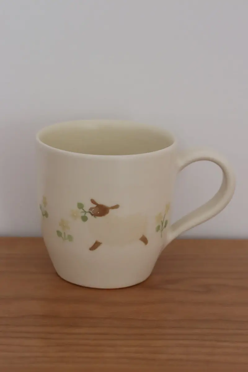 Buncho Pottery Large Sheep-Shaped Ceramic Mug 1