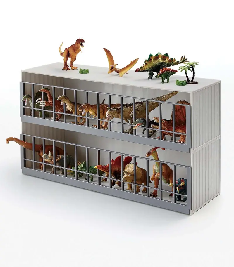 Clear Acrylic Toy Display Case With Lid 1