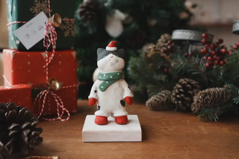 Coco Stone Holiday Decorative Figurine (Cs01 #8) 1