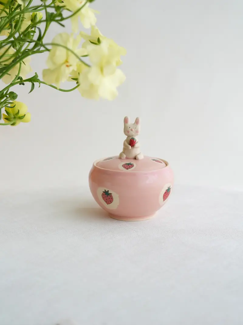 Fumiko Kondo Pink Rabbit Lidded Container Fk33 1