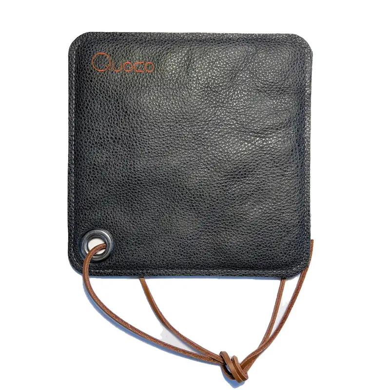 Heatproof Pot Holder – Matte Black Silicone & Fabric Grip 1