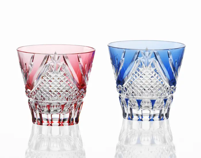 Kagami Crystal Edo Kiriko Sake Glasses – Fuji Mountain Pattern (Pair) 1