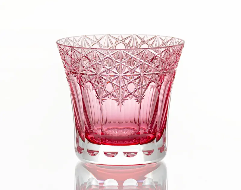 Kagami Crystal Edo Kiriko Whiskey Tumbler – 'Yume-Iro' Red 1