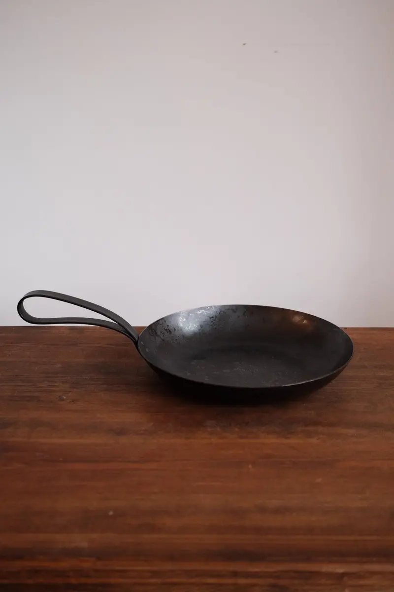 Kawarazaki Takashi 24.5Cm Cast Iron Frying Pan 1