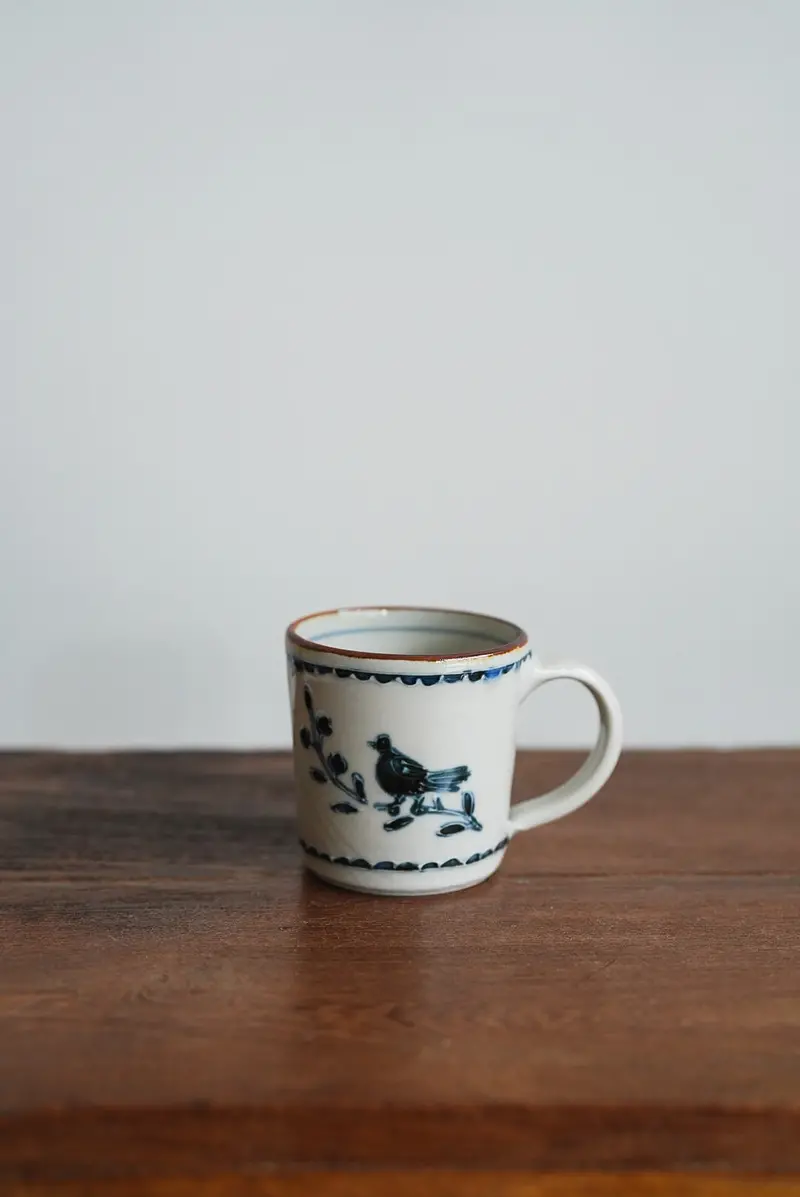 Kazuaki Shimura Sometsuke Bird-Motif Ceramic Mug (Kas05) 1