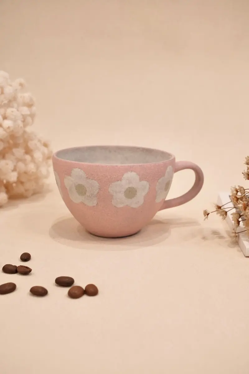 Kei Mitsumochi Pink Floral Ceramic Mug (Km57) 1
