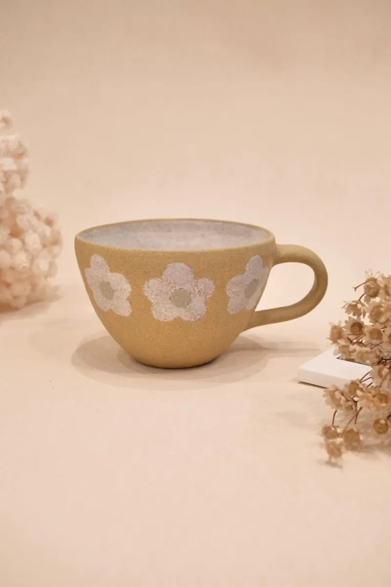 Kei Mitsumochi Yellow Floral Ceramic Mug (Km59) 1