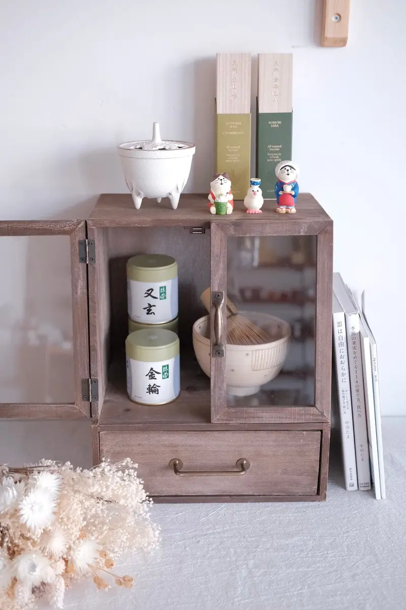 Minimalist Natural Wood Storage Cabinet 1