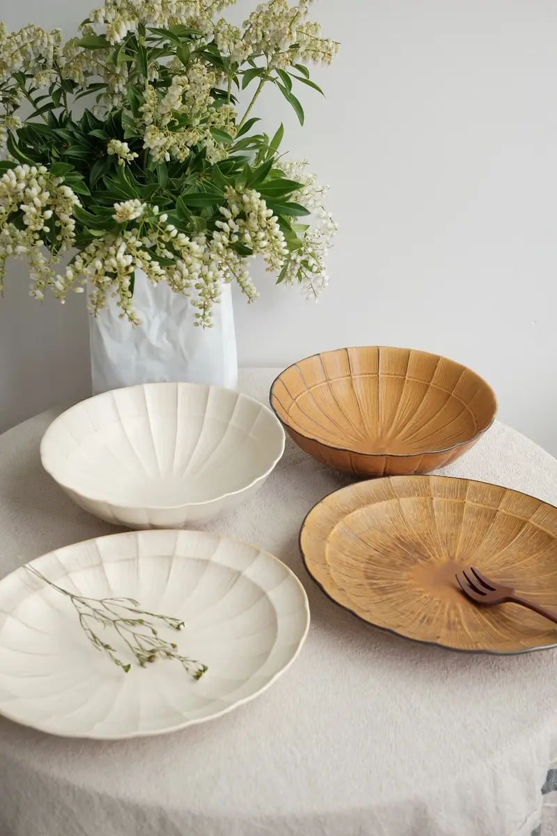 Minoware Suzune Collection: Modern Ceramic Tableware Set 1