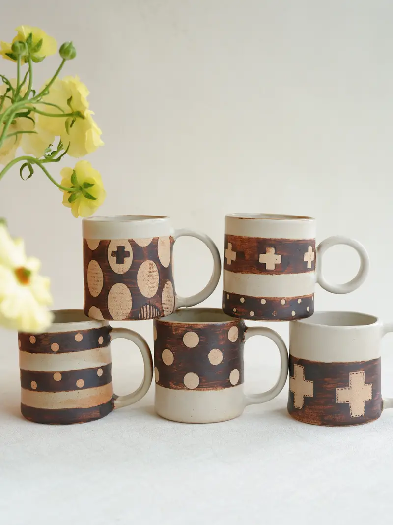 Misuzu Ishigami Ceramic Mug With Hand-Painted Animal Motif (Mis22) 1