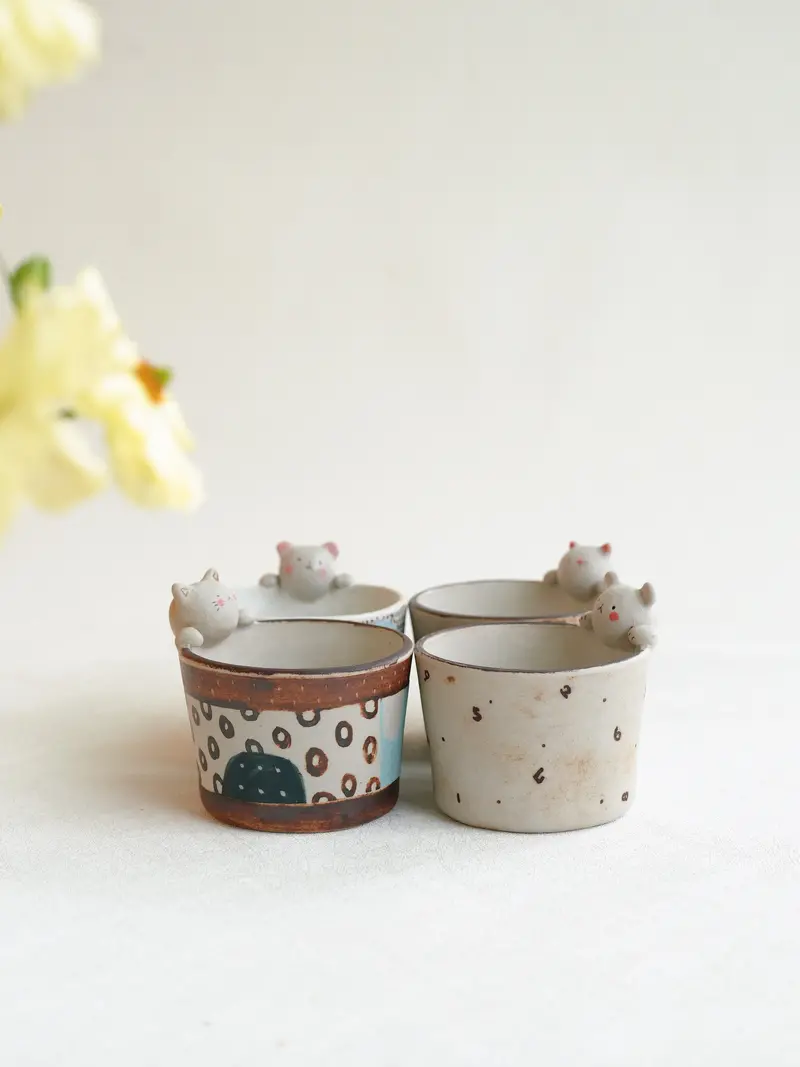 Misuzu Ishigami Decorative Animal Teacup – Illustrated Japanese Porcelain Cup (Mis18) 1