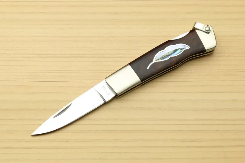 Moki Vg-10 Folding Pocket Knife – Brown Ironwood Handle With Leaf Engraving 1