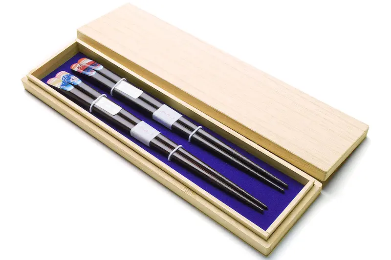 Mt. Fuji Four Seasons Fukiurushi Chopsticks – Artisan Lacquerware In Paulownia Box 1