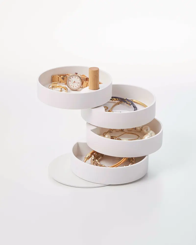 Open-Top Stacked Jewelry Display Tray – Minimalist Steel Frame 1