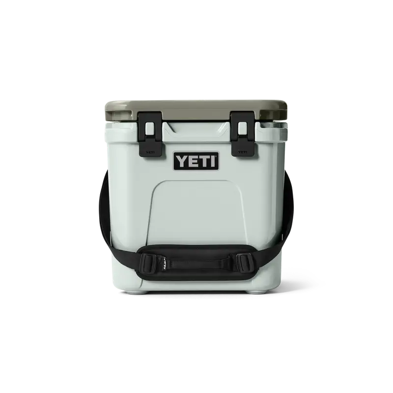 Roadie 24-Quart Portable Hard-Sided Cooler 1