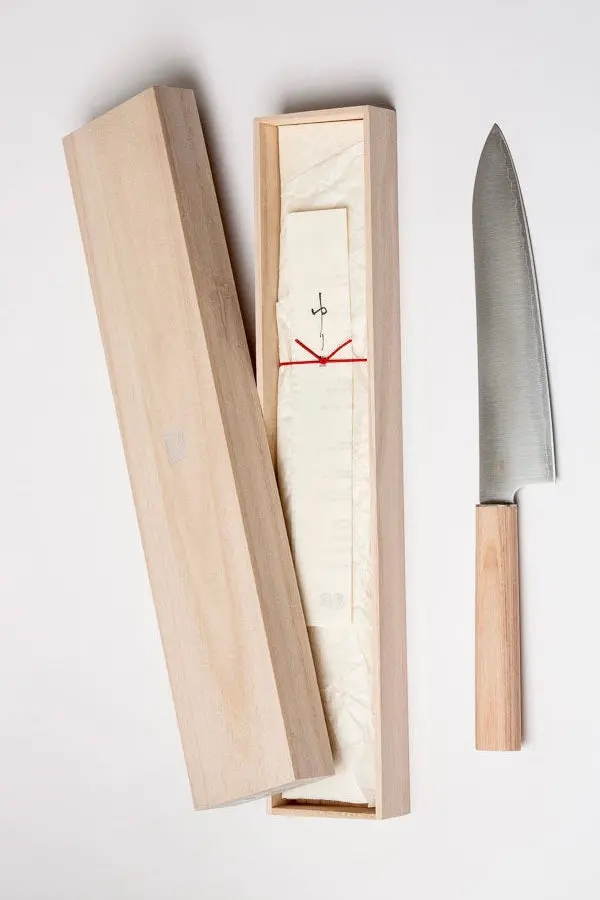 Shizu Hamono Yuri Santoku Chef Knife – Hand-Forged Japanese Blade 1