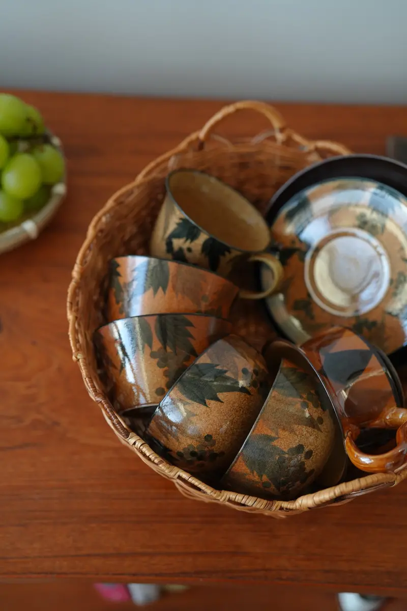 Sishuang Heritage Green Grape Ceramic Mug Collection 1