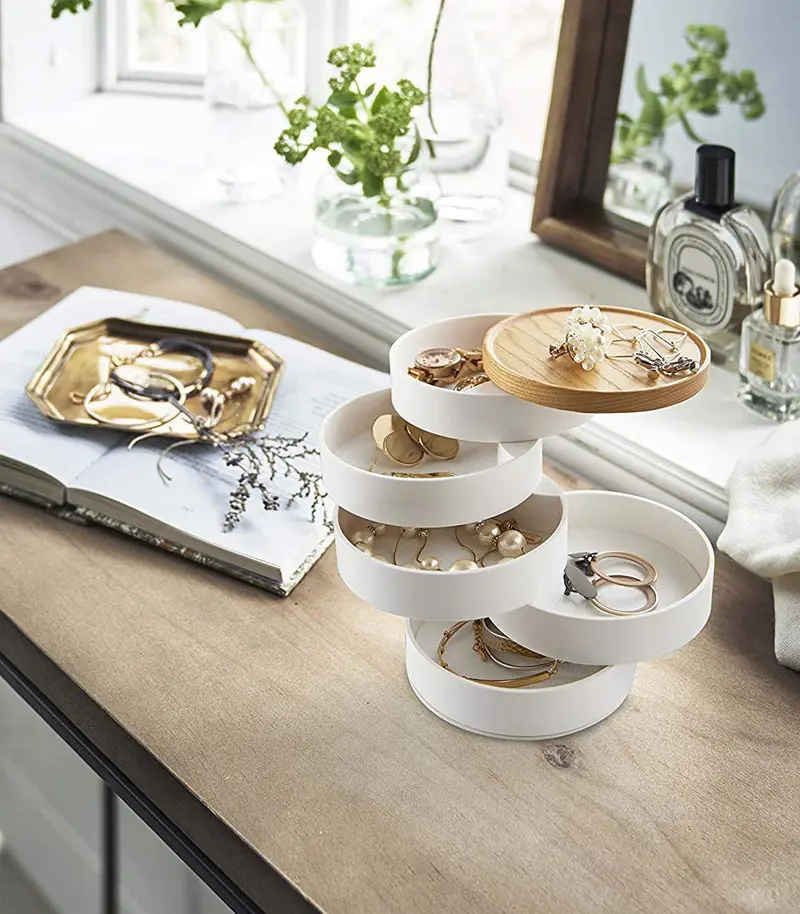 Stackable Jewelry Organizer With Tiered Compartments 1