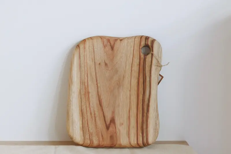 The Truwood Petite Board – Slim, Space-Saving Serving Tray 1