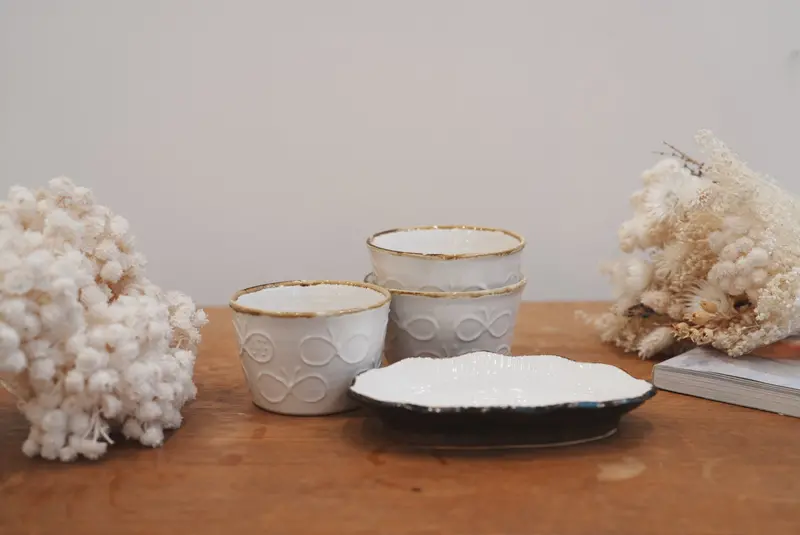 Tomoko Kubo White Butterfly Free-Form Cup – Tk12, Elegant Studio Release 1