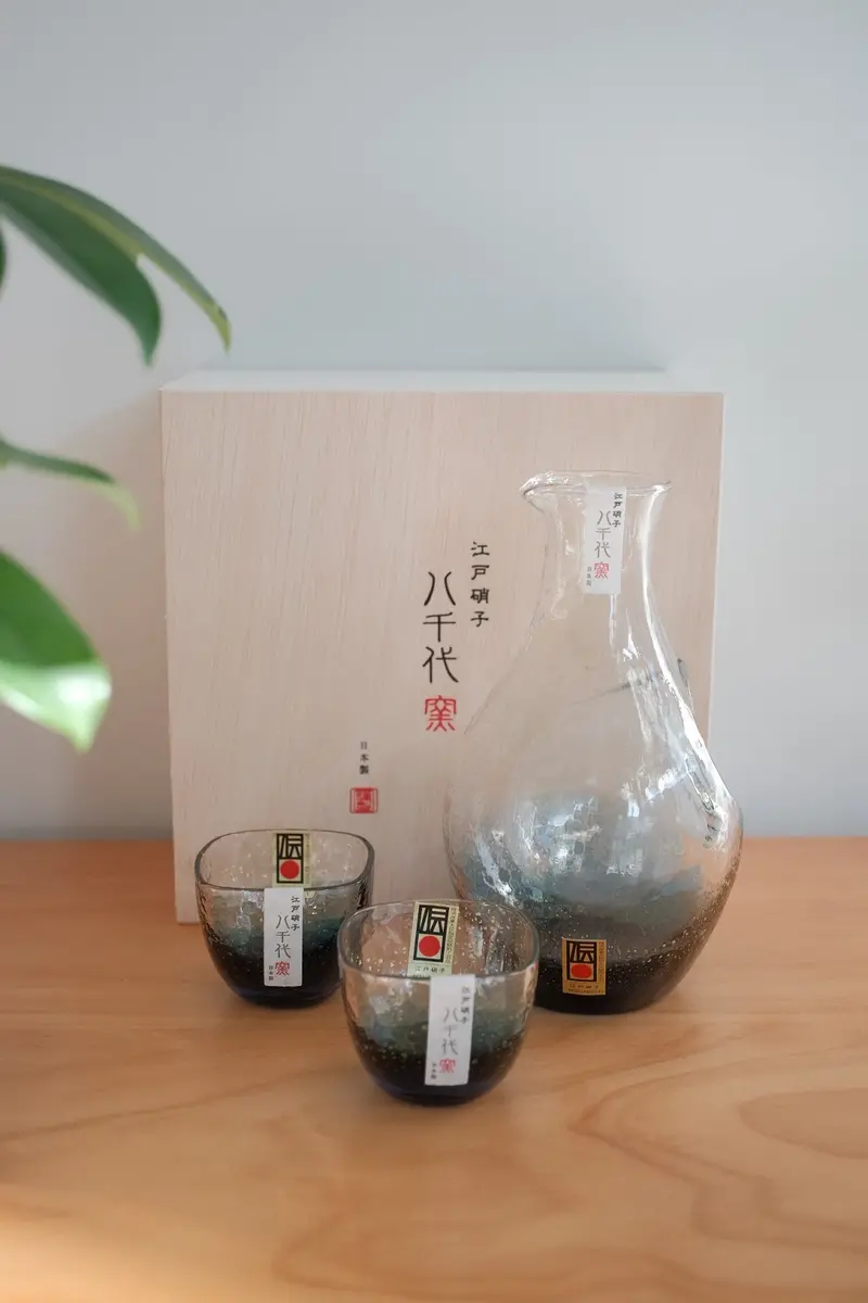 Toyo-Sasaki Traditional Blue Glazed Sake Set 1