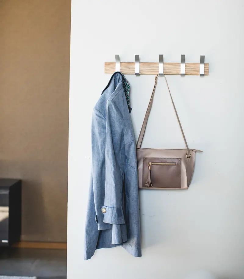 Wall-Mounted Coat Hanger – Steel Bracket With Wooden Hooks 1
