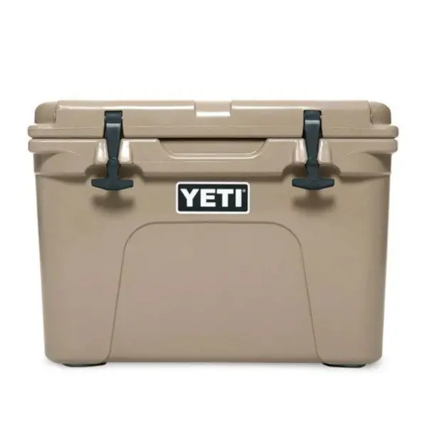 Yeti Tundra 35L Insulated Cooler – Tan 1