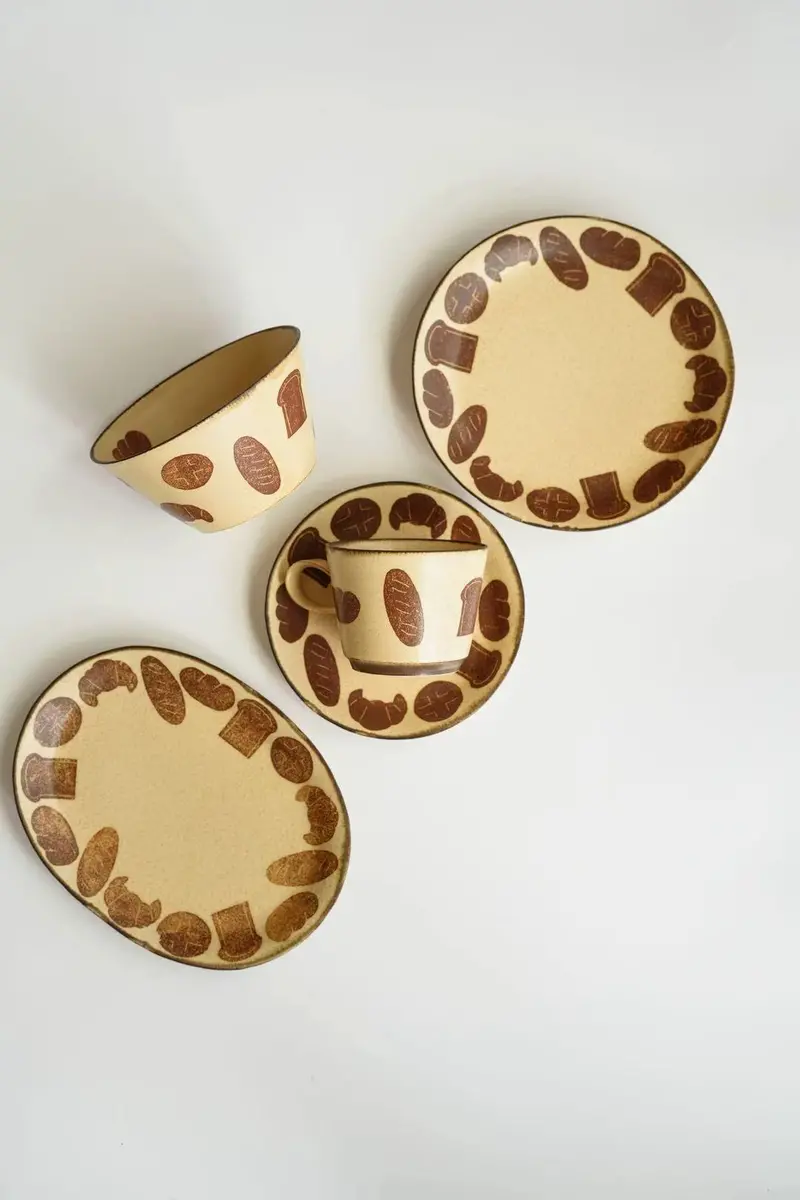 Yoko Kato Bread-Inspired Ceramic Tableware Set 1