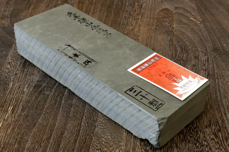 Yoshihiro Ns30-32 Traditional Japanese Whetstone – Fine-Grain Shiage Finishing Stone 1