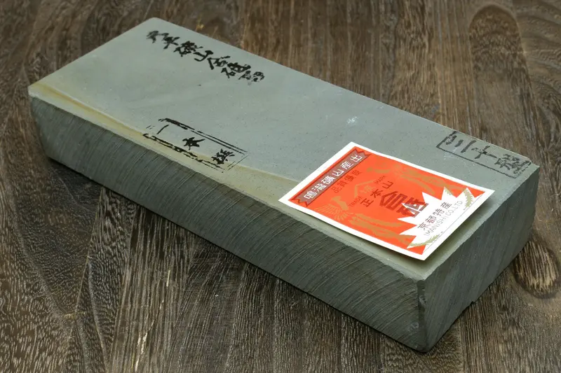 Yoshihiro Ns30-7 Premium Shiage Whetstone – Ultra-Fine Edge Polishing Stone 1
