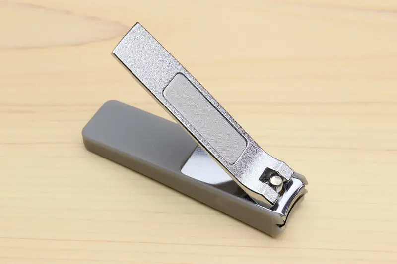 Yoshihiro Premium Silver Nail Clippers – Precision Japanese Craftsmanship 1